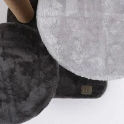 Europet Bernina Kratzbaum TREND MULLBERRY -ROYAL CANIN Verkaufsgeschäft 08b117aaac46a960bbbb637a77b0ea10bc479a73 448ecff0038fe1130cf19b0e51506bdd0265a580