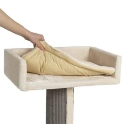 Canadian Cat Company Kratzbaum Residenz Beige -ROYAL CANIN Verkaufsgeschäft a01a46afc714fd3925be094f7bb39bf2729bc481 1361017 de DE d33aefdcc79439535cce71360a9f9add91afd237zb57cx