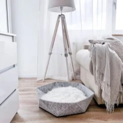 Canadian Cat Company Filz-Katzenkorb Zoey Hellgrau 17 Canadian Cat Company Filz-Katzenkorb Zoey Hellgrau -ROYAL CANIN Verkaufsgeschäft c8493d272843445e66793e48c37a897ebf526d6f 1360974 de DE efaf4fc612d9d0f046698d737467a409a70107a5GBcoml